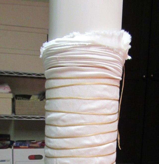 Then I scrunched it all up. This is always harder to do that I remember. I usually have to go from the top and  then the bottom.